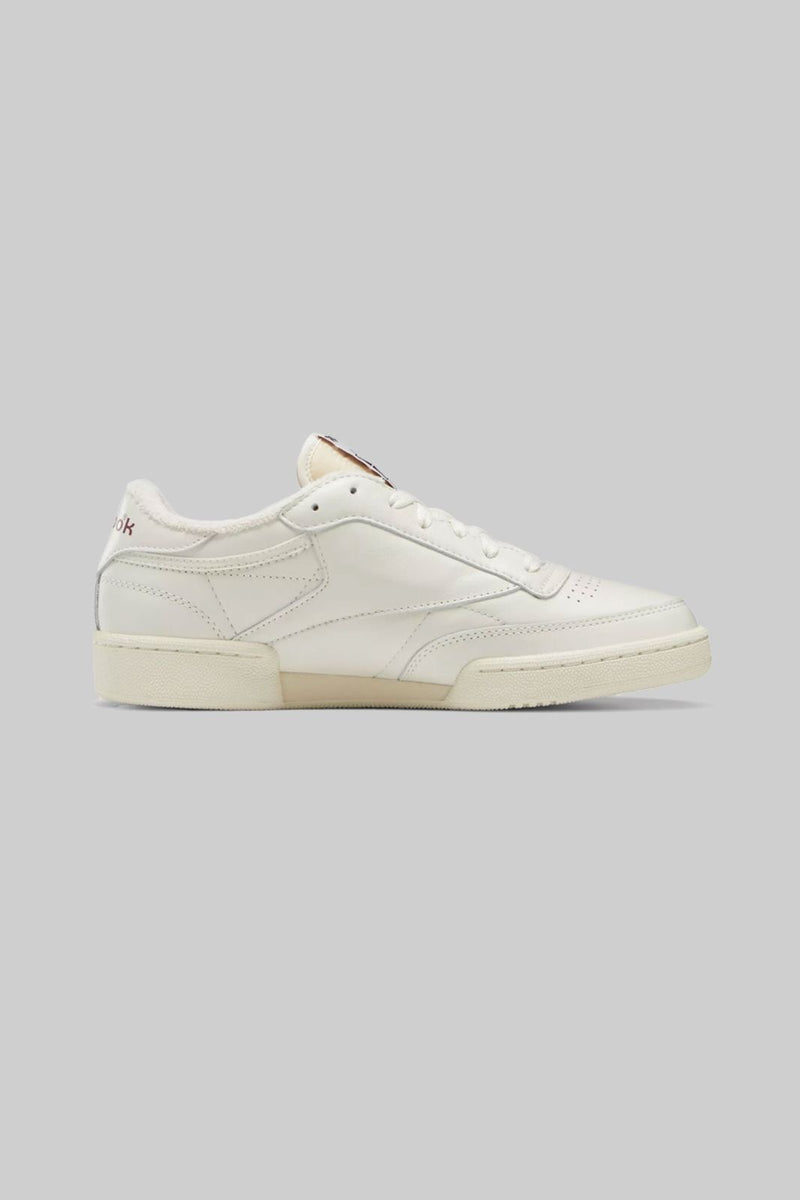 国内配送 Reebok CLUB C 85 WHITE /MAROON Reebok Club C 85 Vegan 'White Classic Burgundy' GY7152
