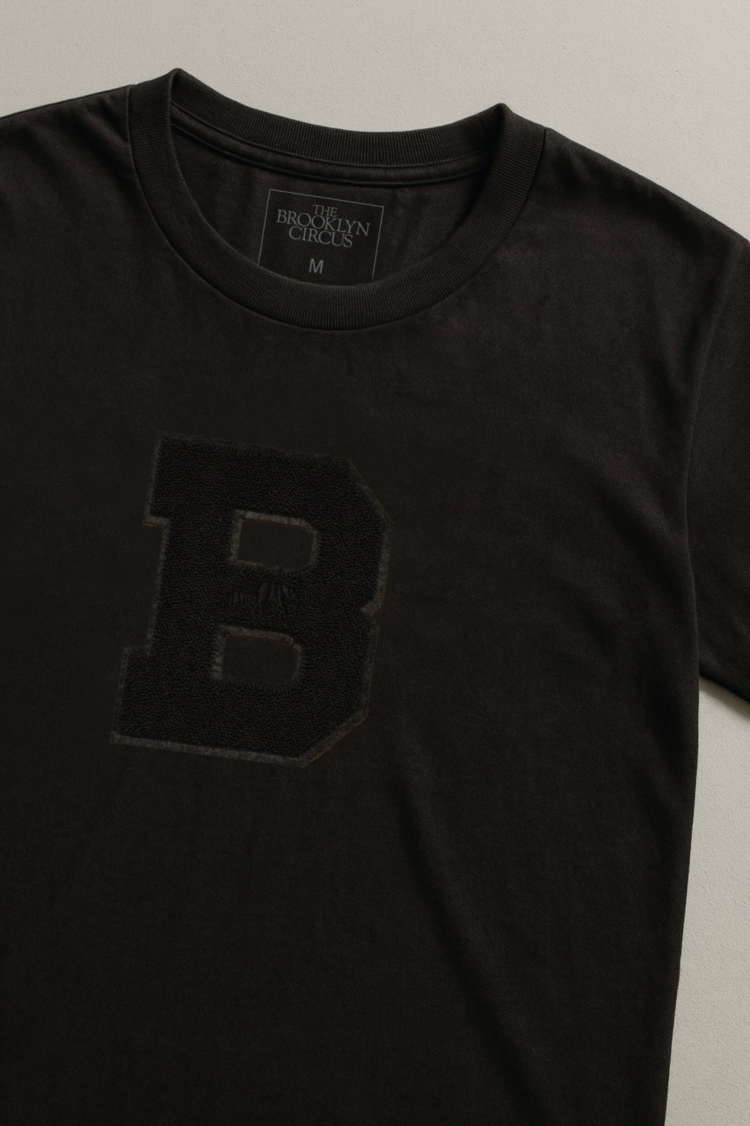 (Pre-Order) Classic Chenille B L/S Tee (Black)