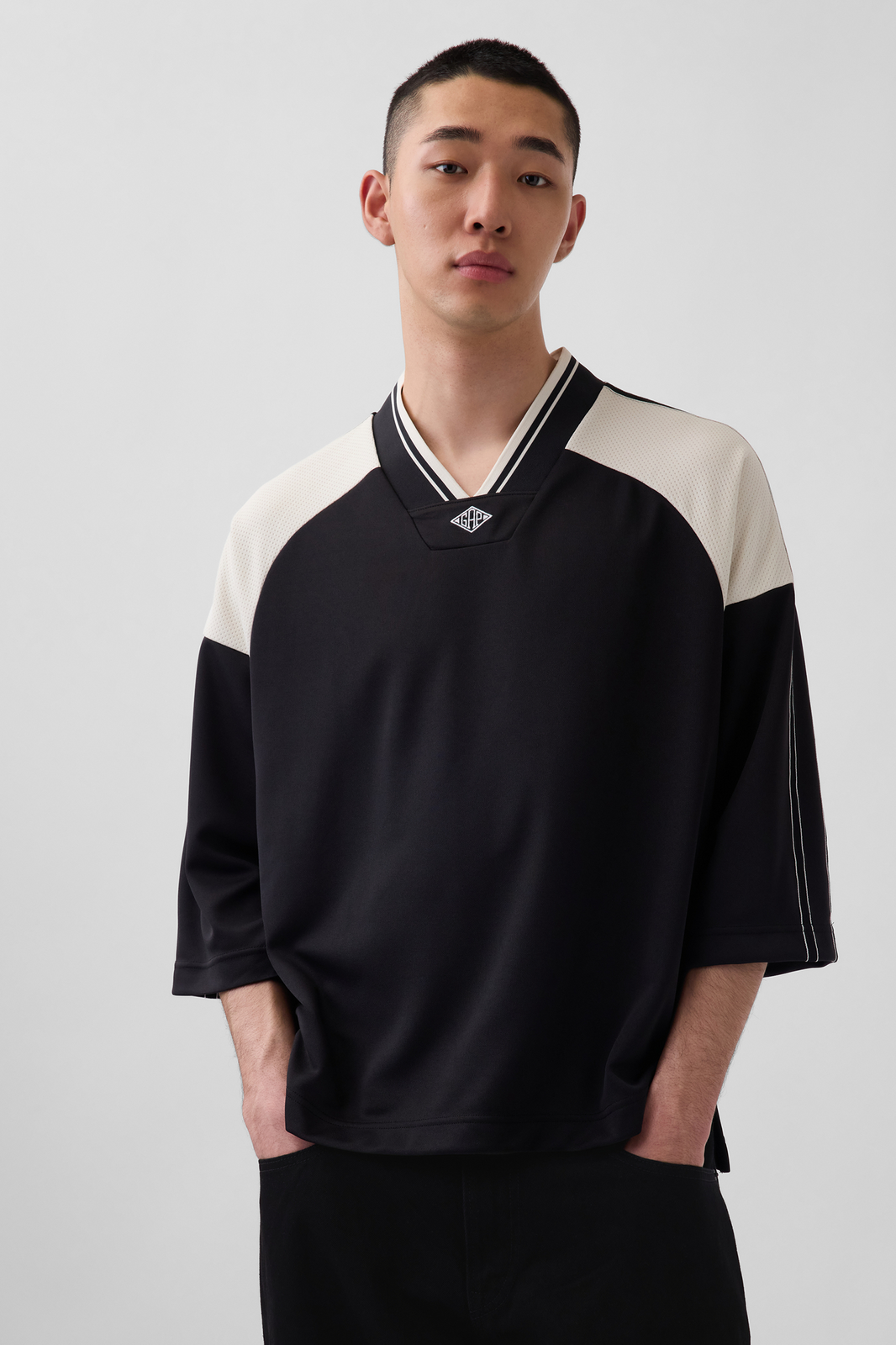 OuiGap Oversized Logo Jersey