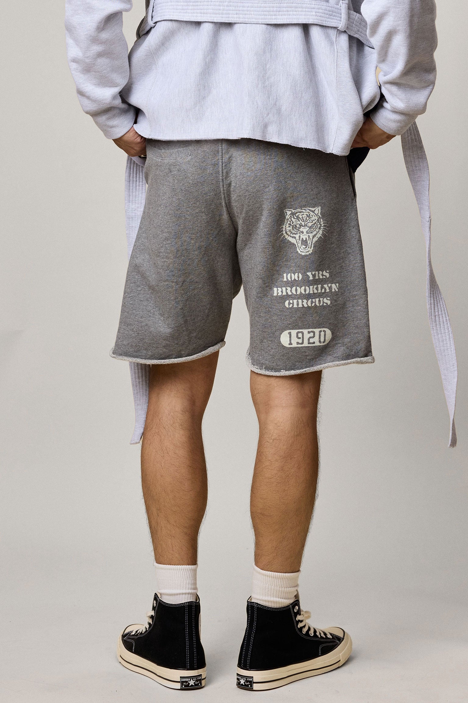 The Franklin Fleece shorts (Grey/White)
